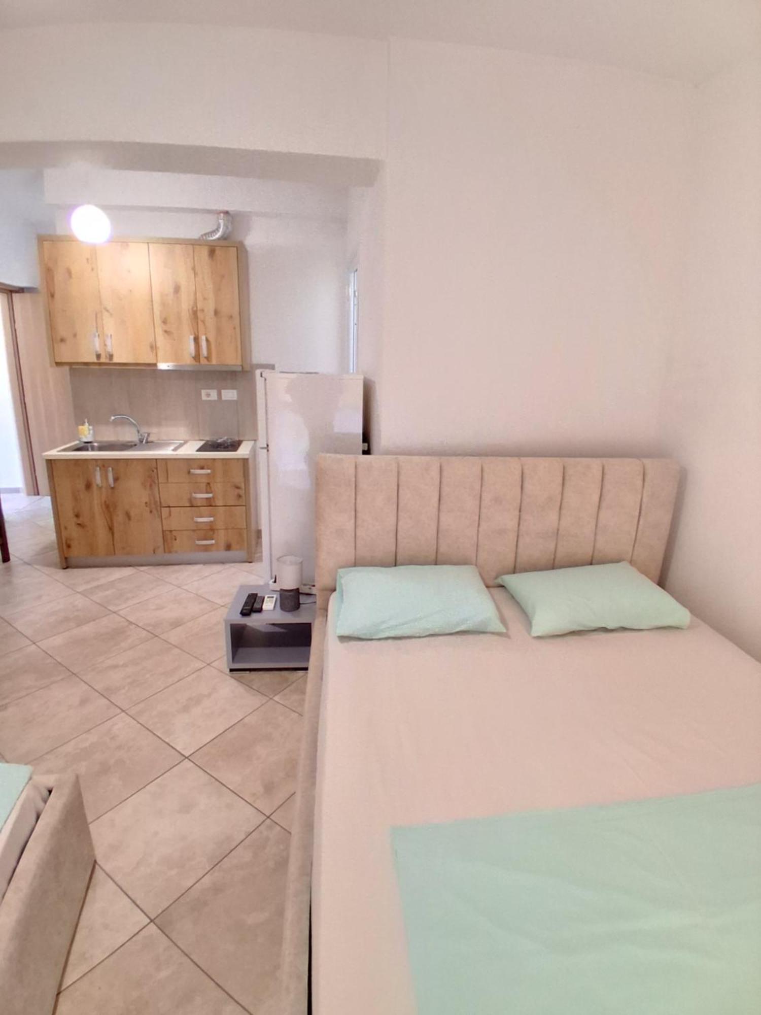 Rooms With View Himare Room photo