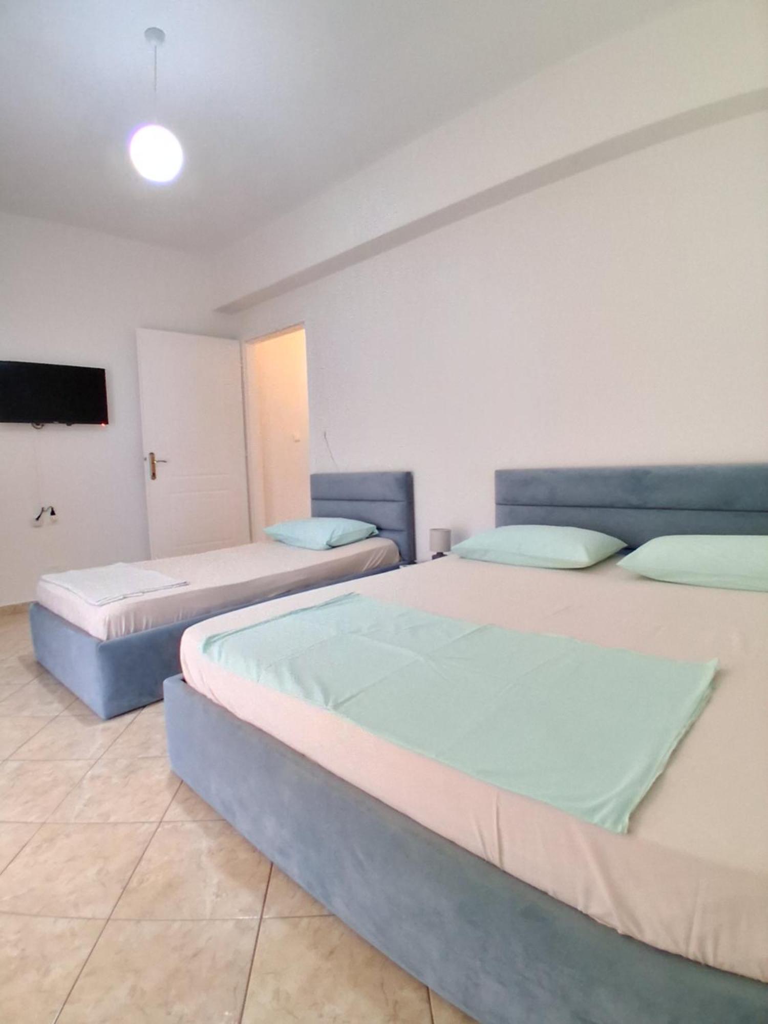 Rooms With View Himare Room photo